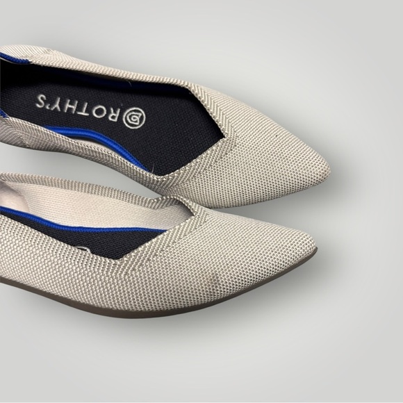 Rothys The Point Ballet Flat Shoes Light Gray Silver Pointed Toe Sz 8 - Picture 4 of 7